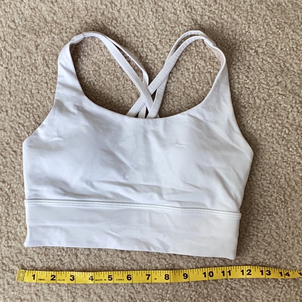 Lululemon White Sports Bra with Criss-Cross Straps